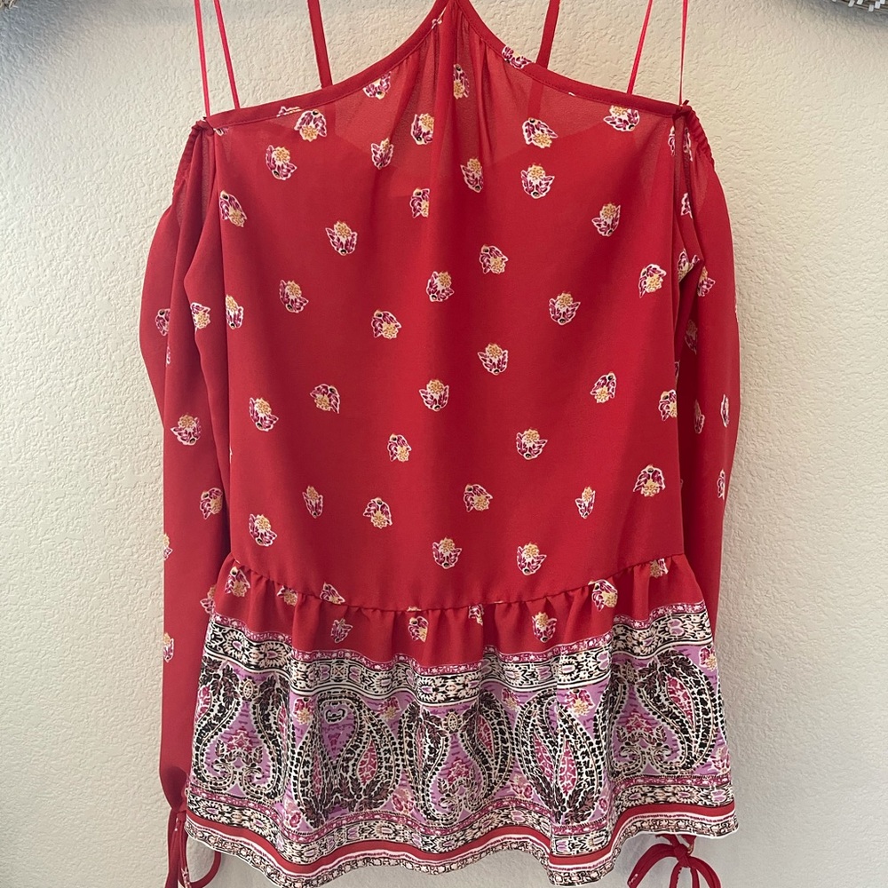 NWT Sienna Sky Top | Open Shoulders